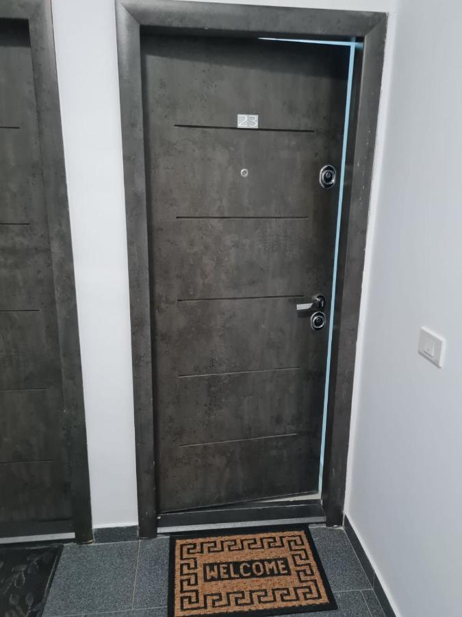 Deluxe 2 Bedroom Apartment With Balcony And Private Parking Bragadiru Zewnętrze zdjęcie