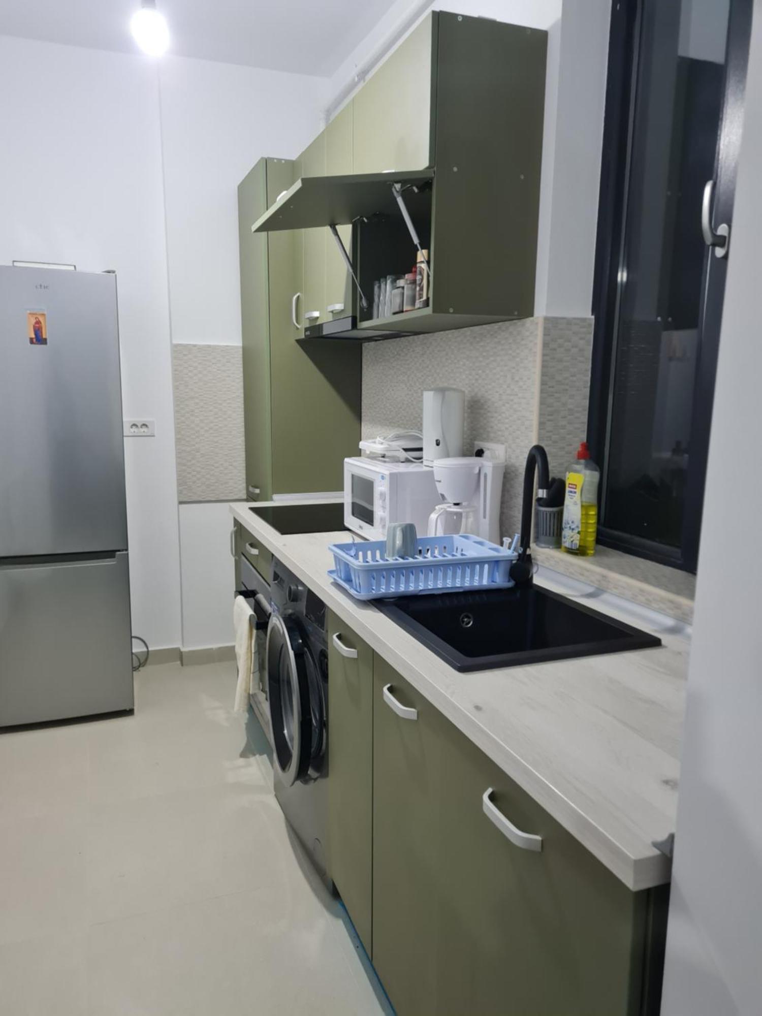 Deluxe 2 Bedroom Apartment With Balcony And Private Parking Bragadiru Zewnętrze zdjęcie