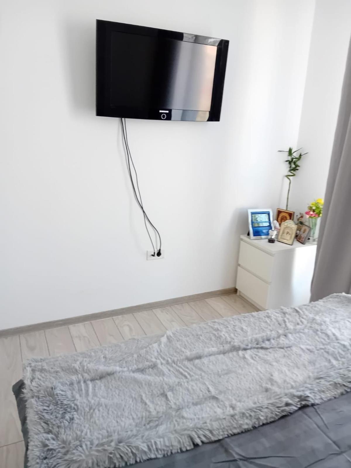 Deluxe 2 Bedroom Apartment With Balcony And Private Parking Bragadiru Zewnętrze zdjęcie